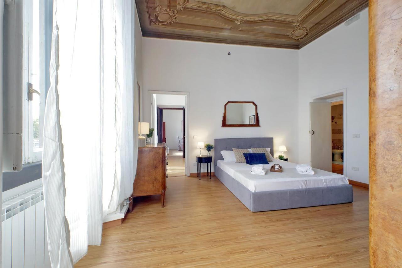 Cavour 2 bedrooms apartment Rome Buitenkant foto